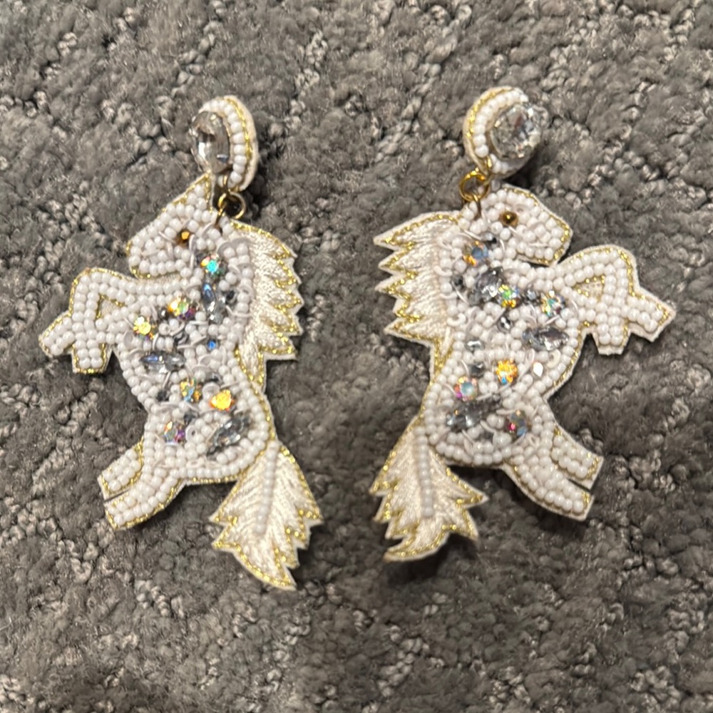 White and Gold Beaded Horse Earrings